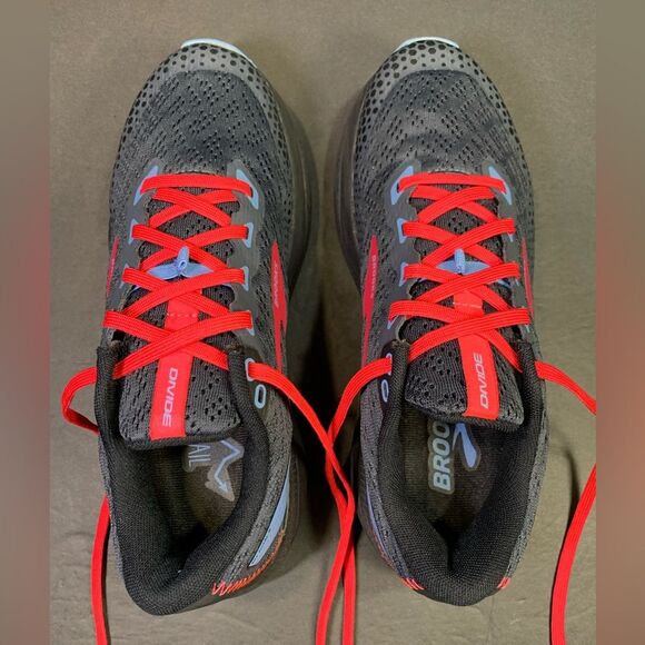 Brooks Womens Divide 3 Gray Red Blue Trail Running Sneakers Shoe Size 8 - Picture 7 of 10